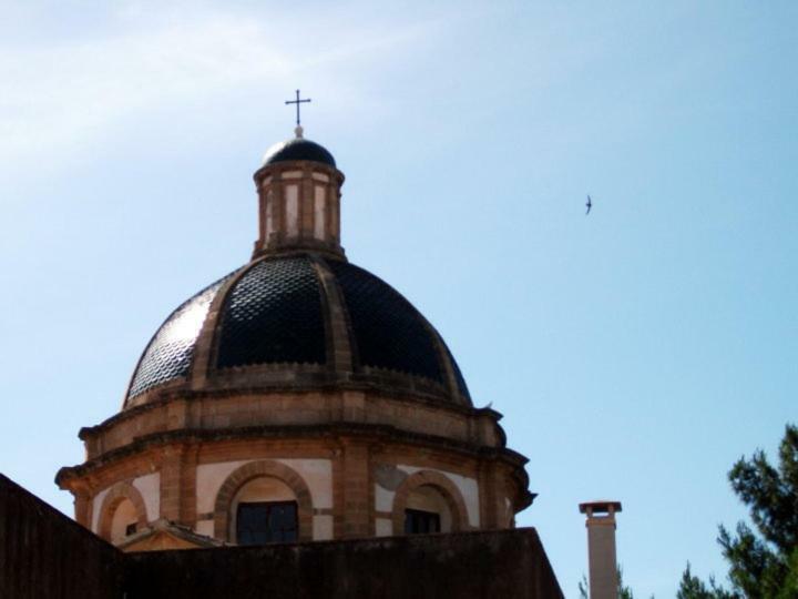 Case Vazzana - Cortile Sant'Agostino Mazara del Vallo Eksteriør bilde